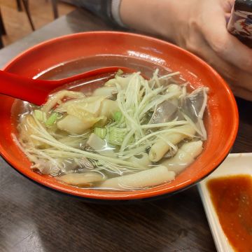 建弘雞肉飯（台北信義店）