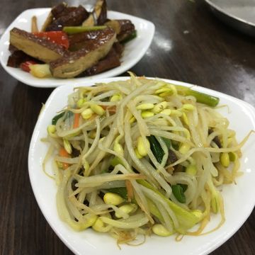 劉家酸白菜火鍋（台南東區店）