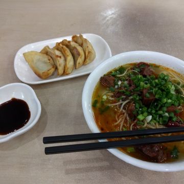 重慶炒手麵食