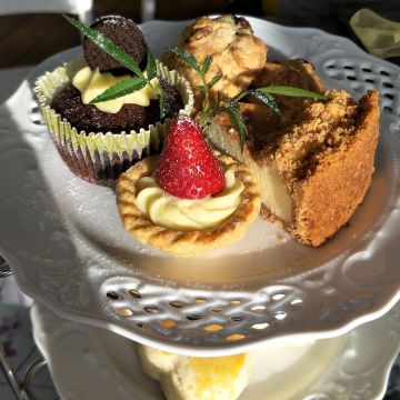 普拉多山丘假期景觀餐廳