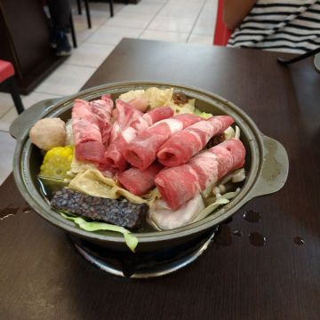 呷壹鼎臭臭鍋（南竿店）