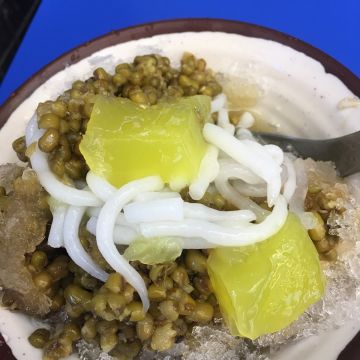 兩桶半米苔目專賣