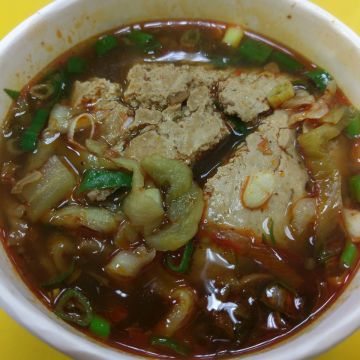 737巷現炸臭豆腐