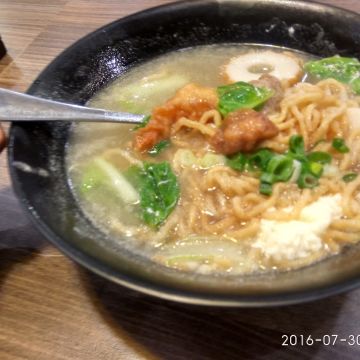 百年老店鍋燒意麵