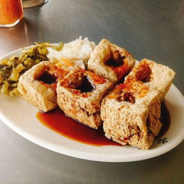 廟口阿嬤臭豆腐