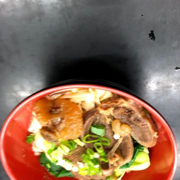 乾爹牛肉麵