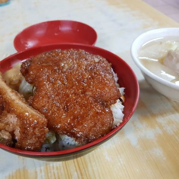 大林排骨飯大王