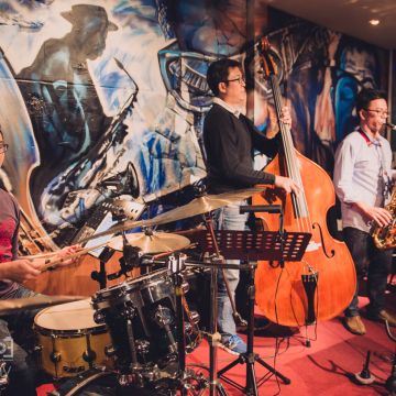 馬卡卡美式酒館 MACACA