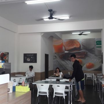 早安山丘 民雄農工店