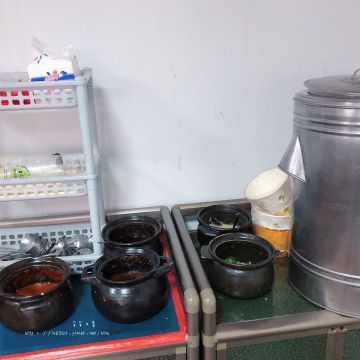 石碇公臭臭鍋（淡水店）