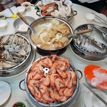 路上海 蒸籠海鮮火鍋