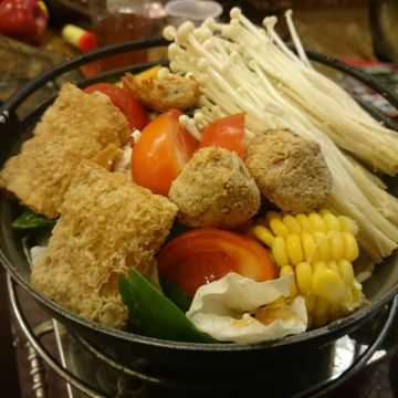 雅斯斯素食複合式餐飲