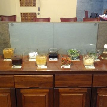 鍋比盆大港式涮涮鍋