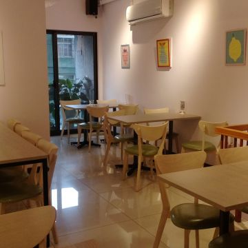 梅青暮宿 Magic Mars Coffee