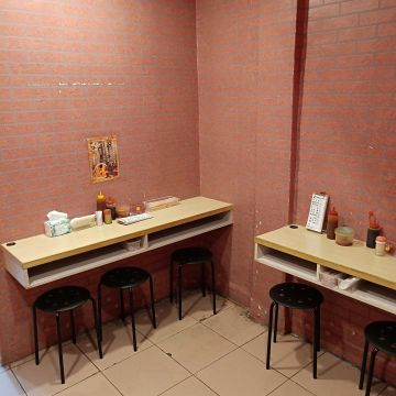 佳佳油飯、肉羹