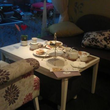 御奉 Emperor Love（桃園店）