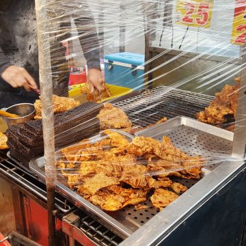 統大碳烤香雞排（虎尾店）