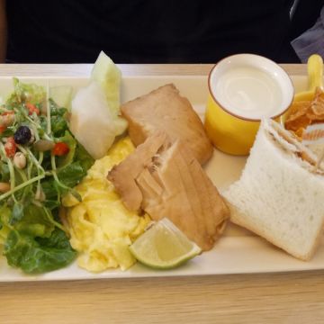 霂光紀事深活人文空間