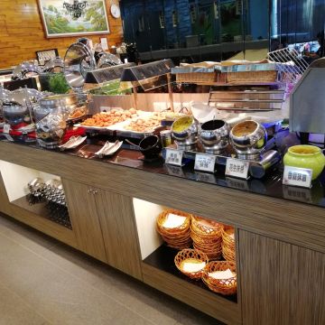 貴族世家 中和員山店