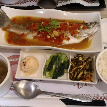 轉角食堂（松山店）