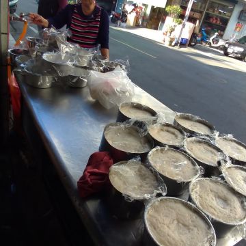 阿雲師傳統肉粽碗稞