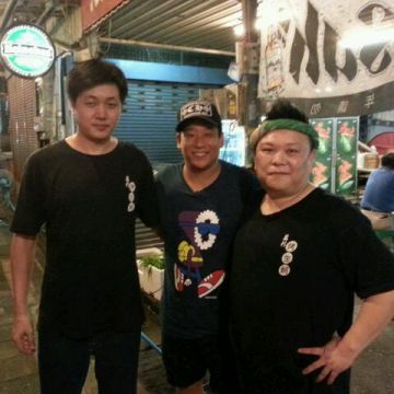 萬利市場烤生蚵