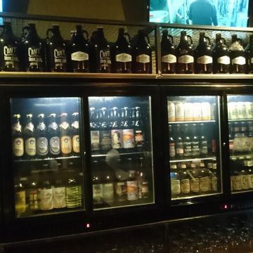 Beer & Cheese Social House