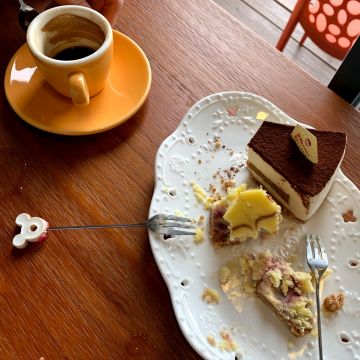 莎莉經典美食世界