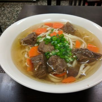 小哥牛肉麵