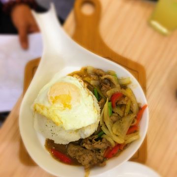 歐兔啡食館 高雄文山店