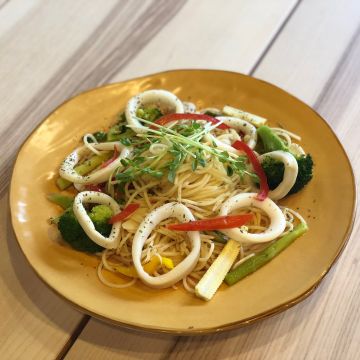 萌雪莉複合式餐飲 Mon Chéri