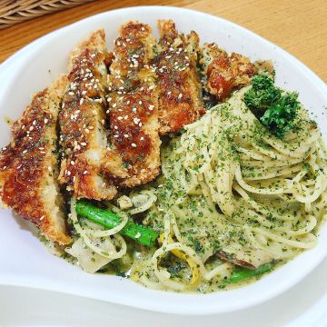 歐兔啡食館 小港社教館