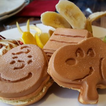 查理布朗咖啡專門店 台中朝富店 Charlie Brown Café Taiwan