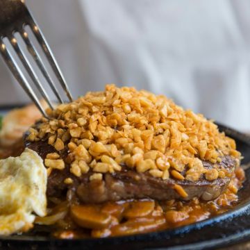 來來牛排（彰化店）