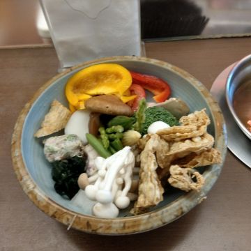 偵軒精緻日式小火鍋（蘆洲店）