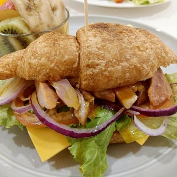 噠慷咖啡館 cafe.com