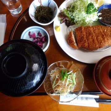 箱根定食 HAKONE