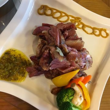 月桂冠河畔餐廳