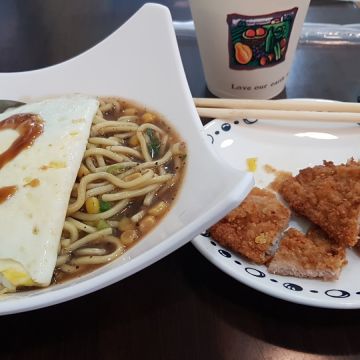 伊豆早餐店