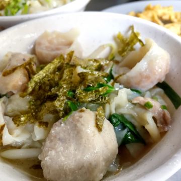 胡椒手工魚麵店