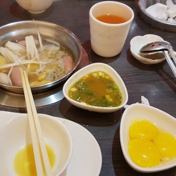 御鼎霸鮮涮涮屋