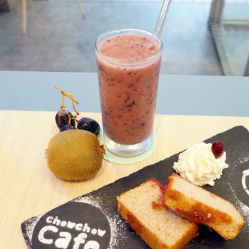 Chow Chow Cafe 巧巧咖啡