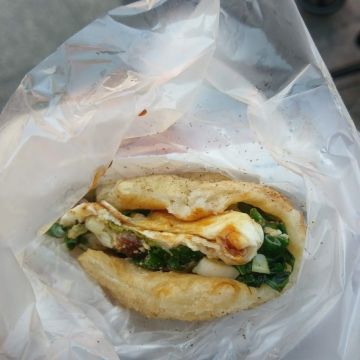 半月燒餡餅（西屯店）