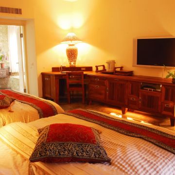 墾丁天鵝湖湖畔別墅飯店