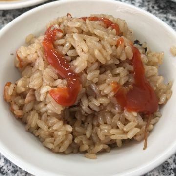 板橋阿通肉羹油飯
