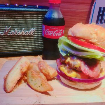 吃尛美式手作漢堡