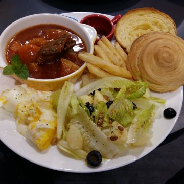 幕比電影主題咖啡