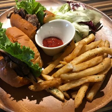 Hide&Seek親子餐廳