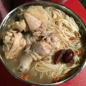 Walking Su 藥膳麻油雞