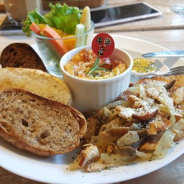 貳拾陸巷cafe Somebody